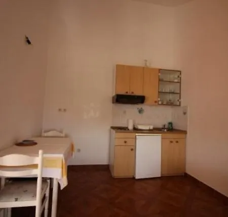 In With Sea View, Balcony, Air Conditioning, Wi-fi *