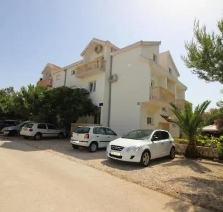 In With Sea View, Balcony, Air Conditioning, Wi-fi Apartmán Vir